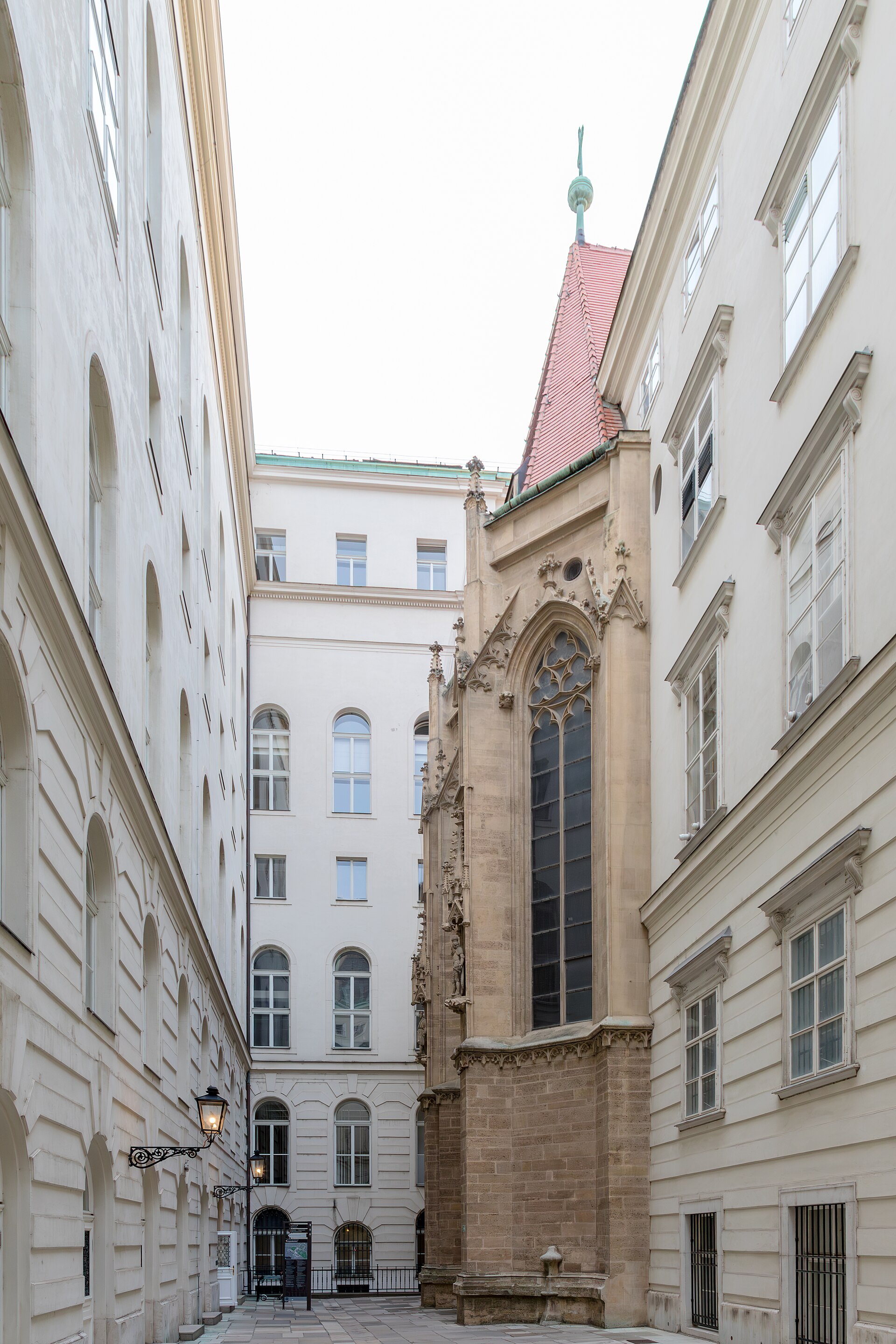 The Hofburg chapel