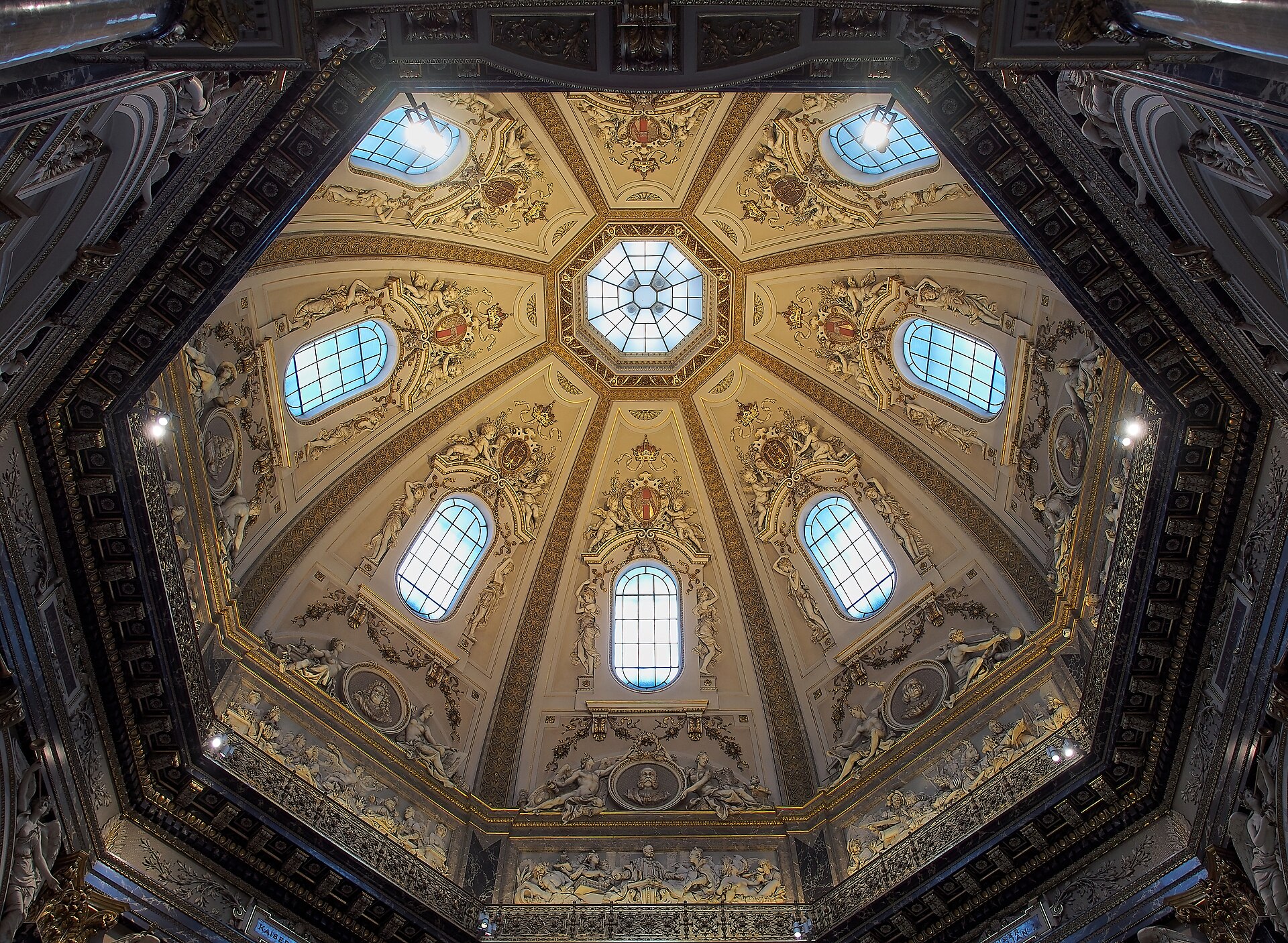 The cupola of the Kunsthistorisches Museum