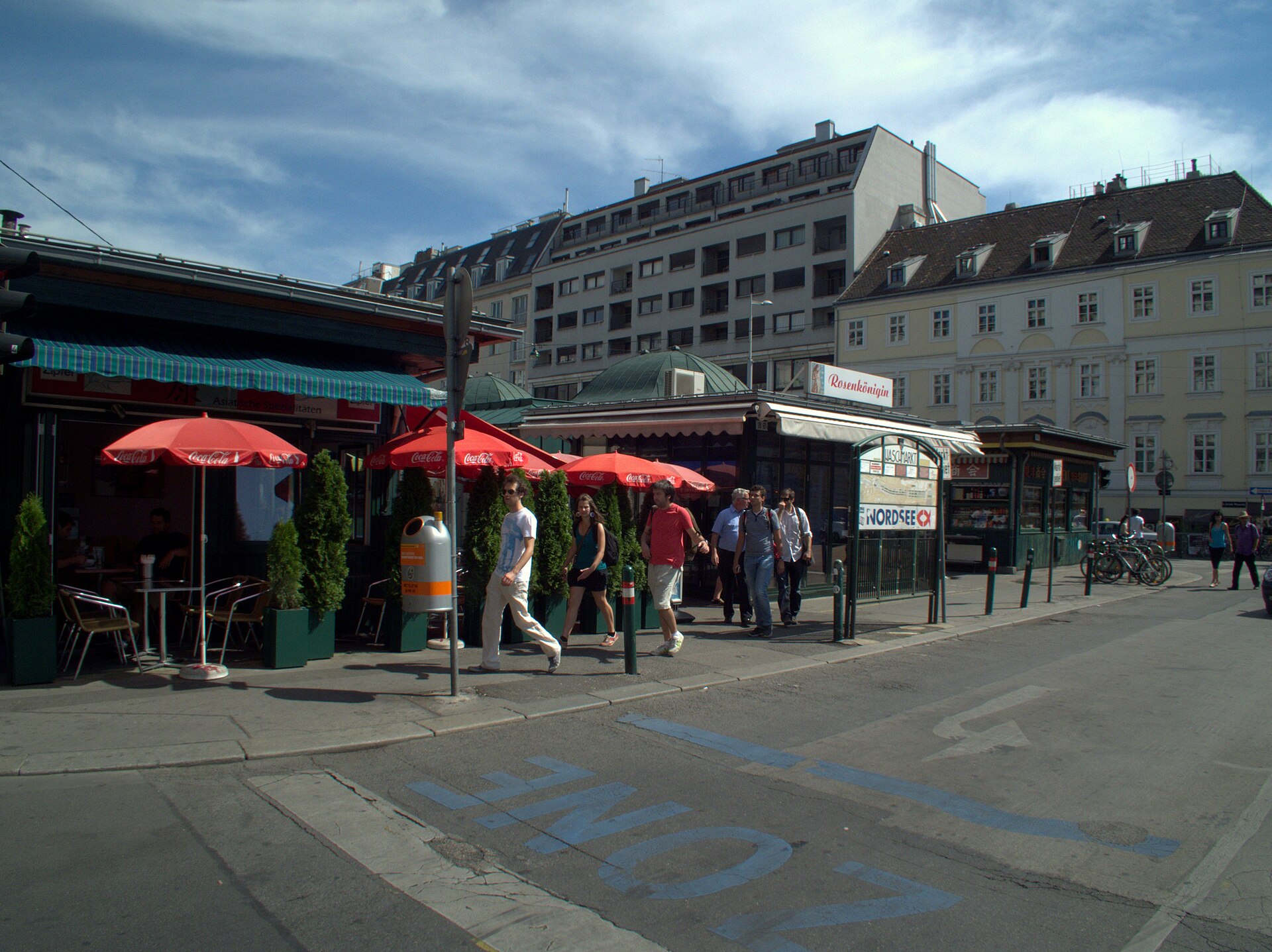 The Naschmarkt from the street