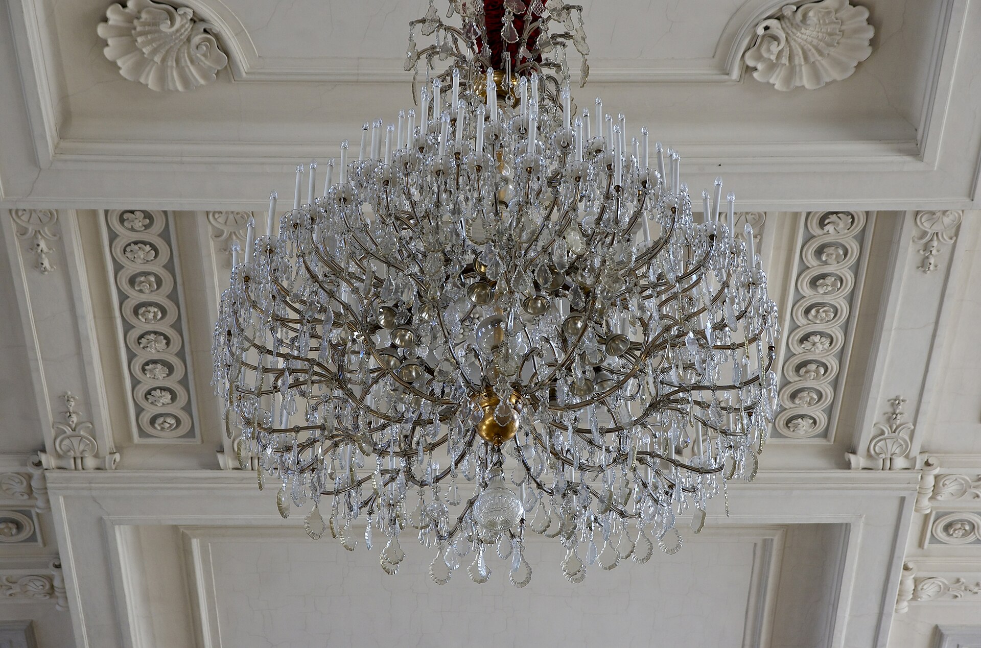 A chandelier in the Winter Riding School