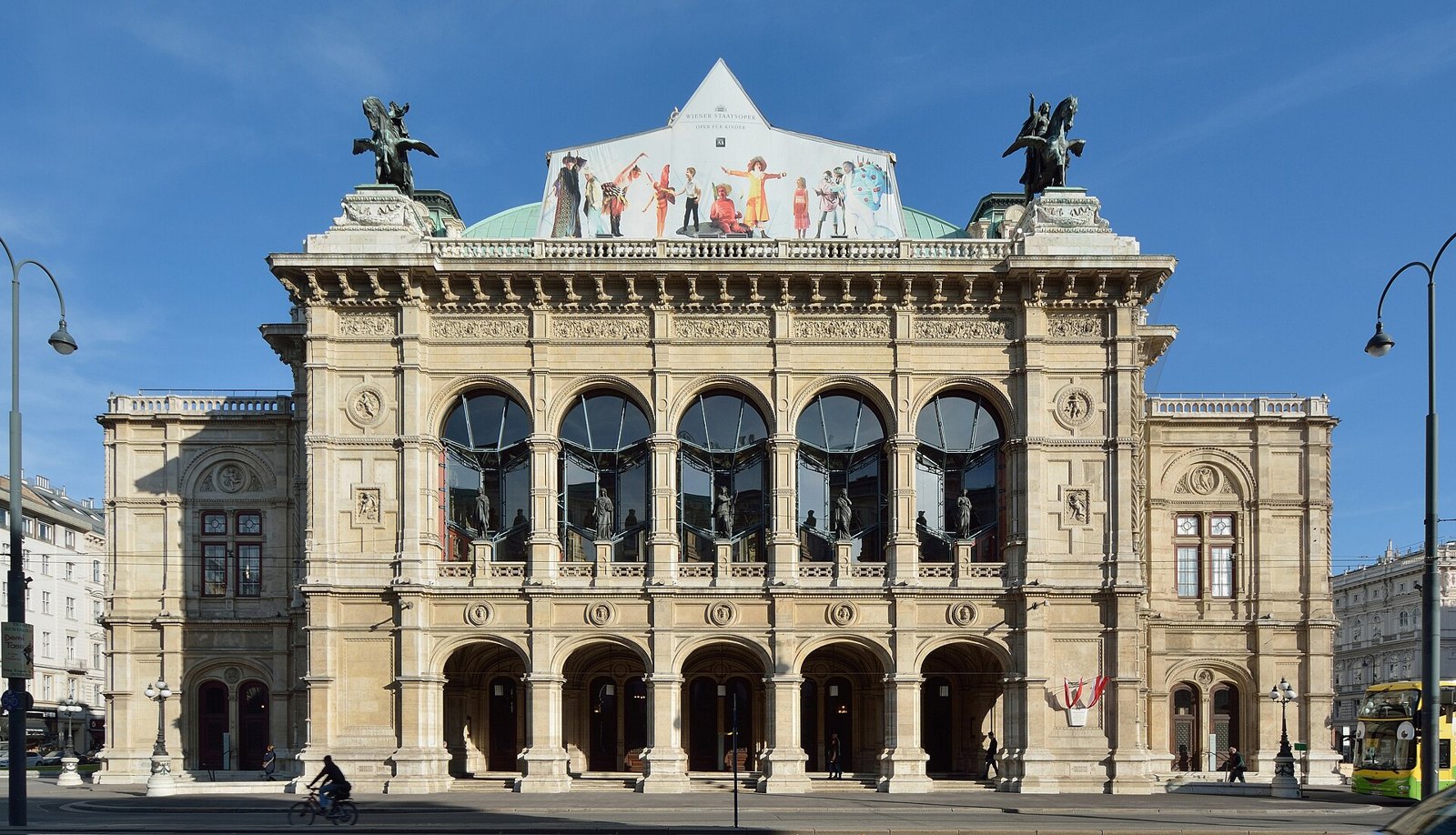 The Vienna State Opera on the Opernring, seen from the front under a blue sky